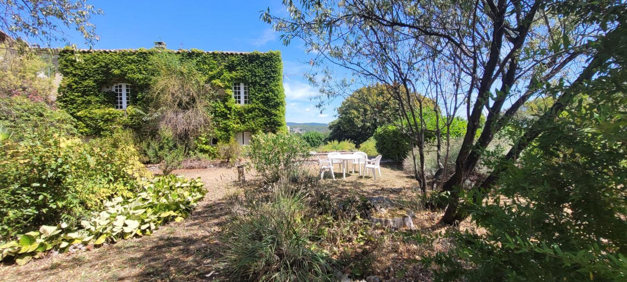 Le Domaine Du Soulier -Gite Et Chambres D'Hotes - La Maison Du Gardien Tornac Exterior photo